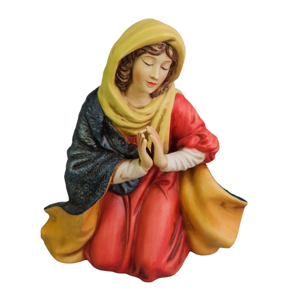 Grandeur Noel Nativity Mary Madonna Blessed Mother Ceramic Praying Figure O'Well
